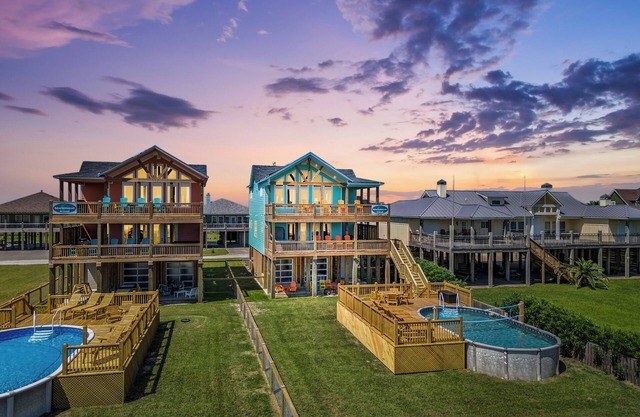 Luxury Beachfront Escape | 2 Homes, Pools & Hot Tubs