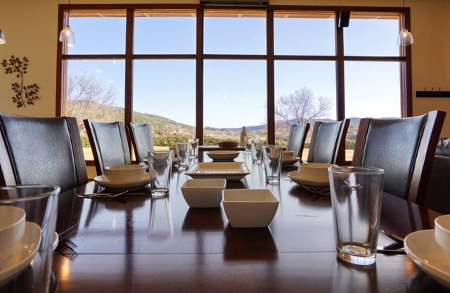 Luxury Earth Home w/ Chef's Kitchen