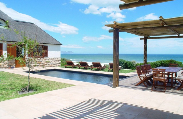Villa histórica de lujo, la mejor posición en Hermanus