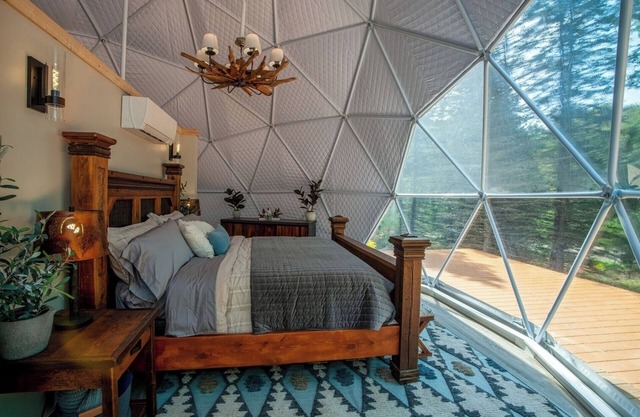 Luxury on the Edge of Traverse City