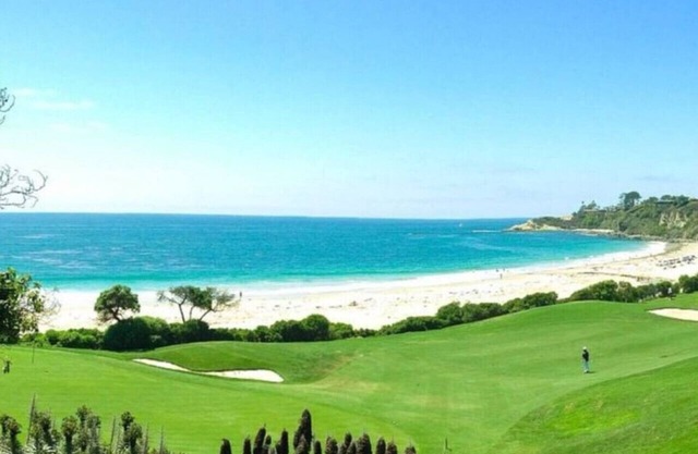 Experiencia en el Resort! Impresionante retiro de playa a solo 3 millas de la playa!