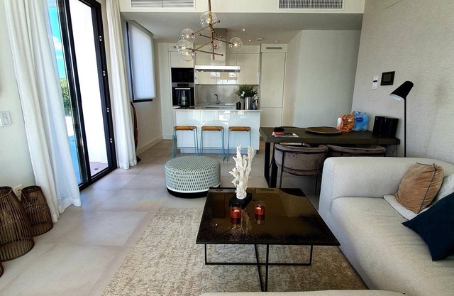 Luxury Santa Barbara heights - Piscinas de terraza, cerca al mar