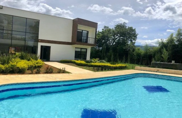 Luxury Villa En Girardota