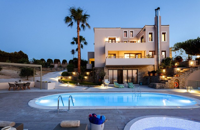 Luxury Villa Natura - With Private Heated Pool