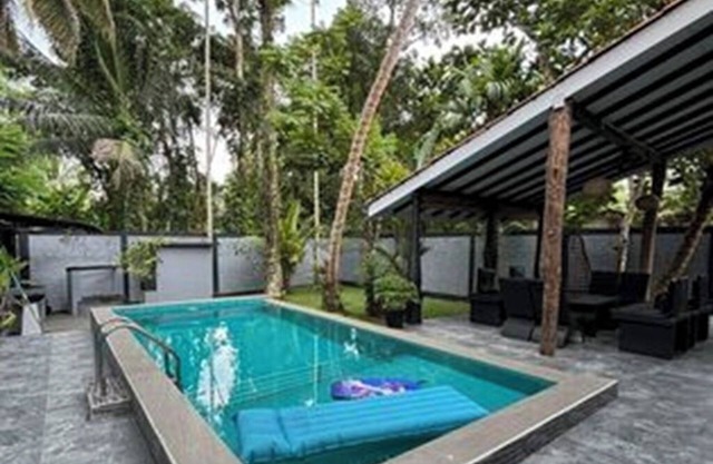 Villa de lujo Virginia Hikkaduwa privada con piscina