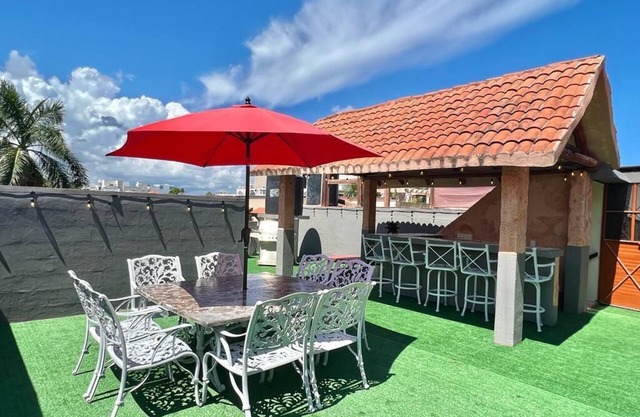 Luxury village on the 5th avenue with private rooftop