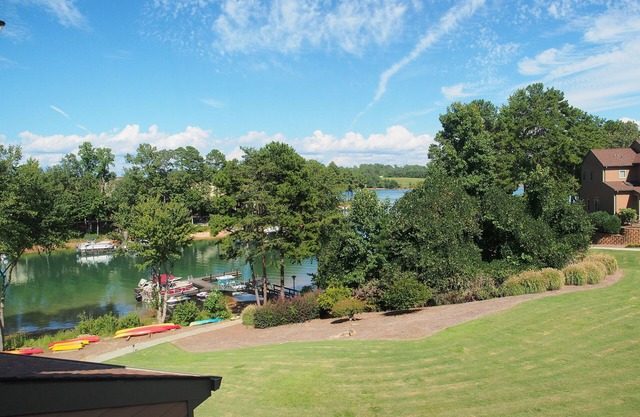 Casa de lujo frente al mar en el pintoresco lago Keowee