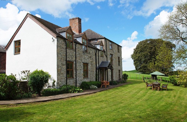 Maes Mared - Cinco Habitaciones Casa, Capacidad 10