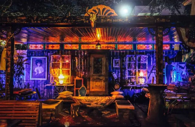 Magical, Unique, Villa @ Boho Restaurant & Bar