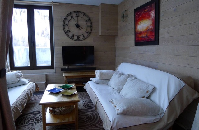 Magnífico apartamento de 4 habitaciones + terrazas + garaje cerrado, frente a la nieve