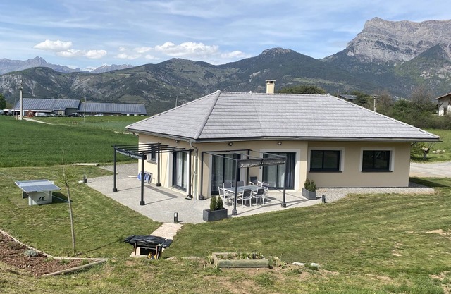 Casa-Villa-Baño privado con bañera-Vista a la Montana-plein pied