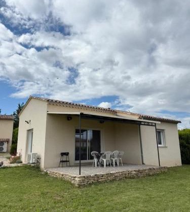 Maison au calme de la Provence