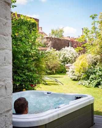 Maison du jardin botanique 7 min centre et Gare