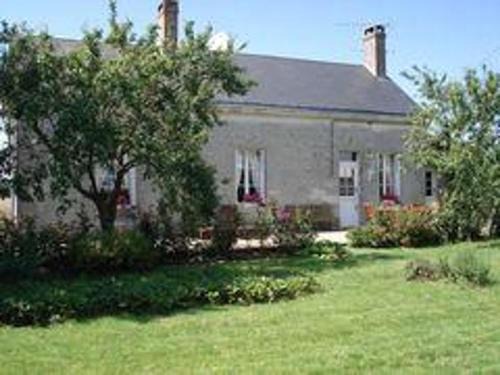 Maison rustique restaurée avec jardin à La Caillardière - FR-1-491-369