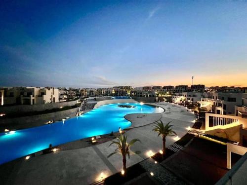 Makadi Heights Luxury 1-BR App Garden Lagoon