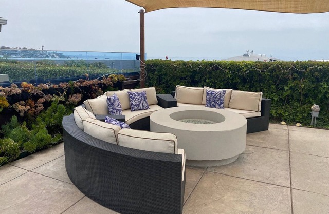 Malibu Villa next to Getty & Santa Monica Beaches