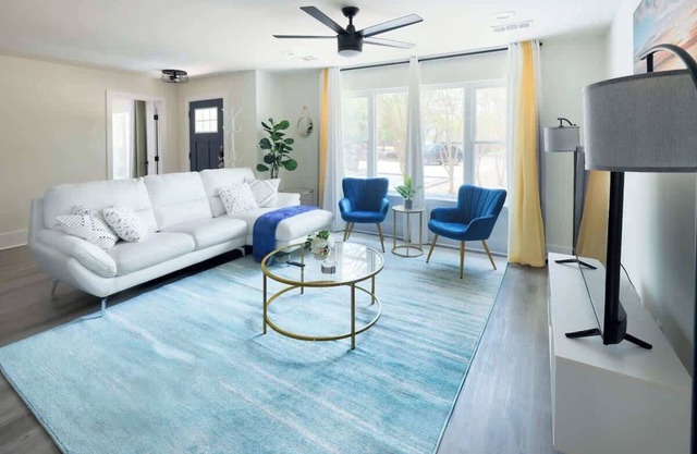 Manchaca Meadows Villa | Pool | Spa | 15 min DT