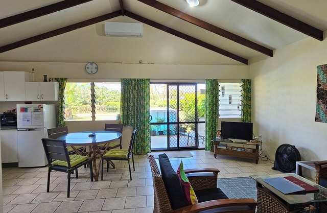 2 bedroom house with private pool