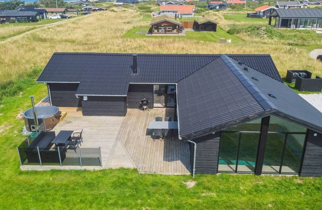 "Månviva" - 500m from the sea by Interhome