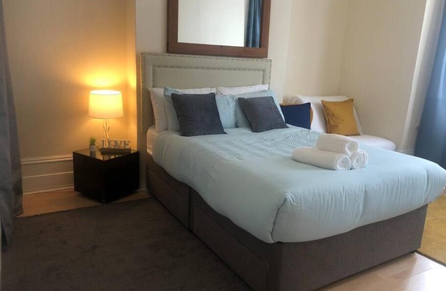 Marcela's Place - Private Studio near Heathrow