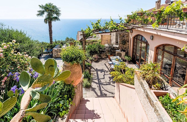 Mare (FLG136) by Interhome