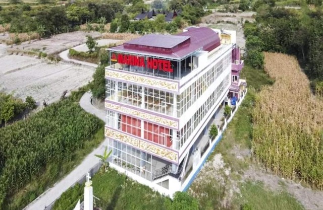 Marina Hotel Samosir