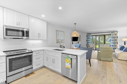 Mariners Walk 6B - Screen Porch Ocean Pool Walkout