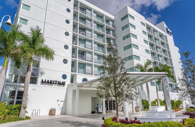 Maritime Hotel Fort Lauderdale Airport & Cruiseport