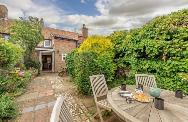 Una original casa de pescadores en Brancaster Staithe, reformada con simpatía
