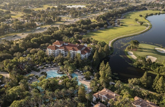 Marriott's Lakeshore Reserve | Two-Bedroom Villa