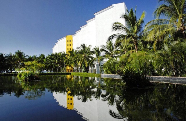 Mayan Palace o The Grandbliss Hotels en el Grand Mayan Resort On The Ca