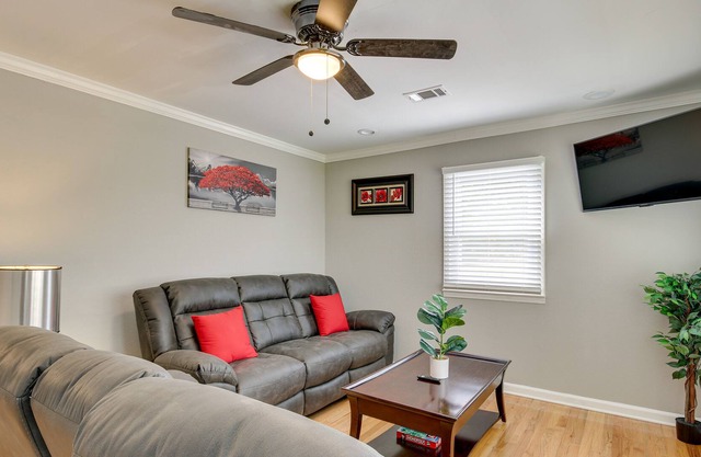 McCormick Vacation Rental: 2 Mi to Lake Thurmond!