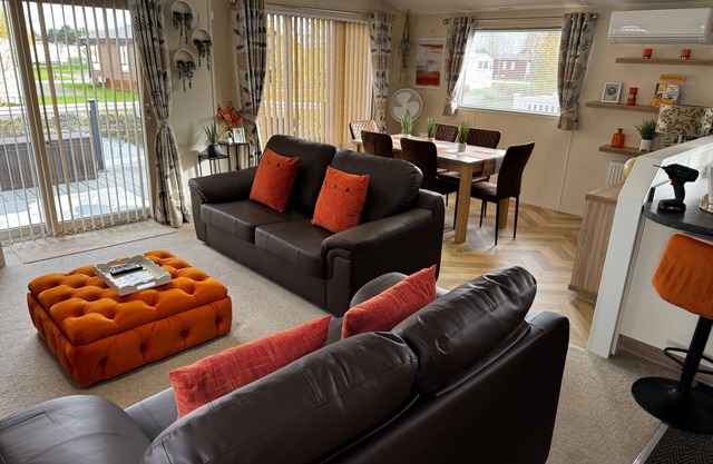 Meadows 50 - Southview Holiday Park Skegness