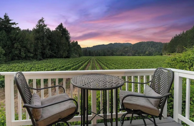 Melody Vineyard Cottage