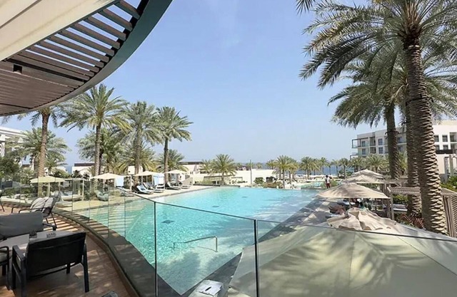 Mh- Spectacular Villa in Address Beach resort Fujairah