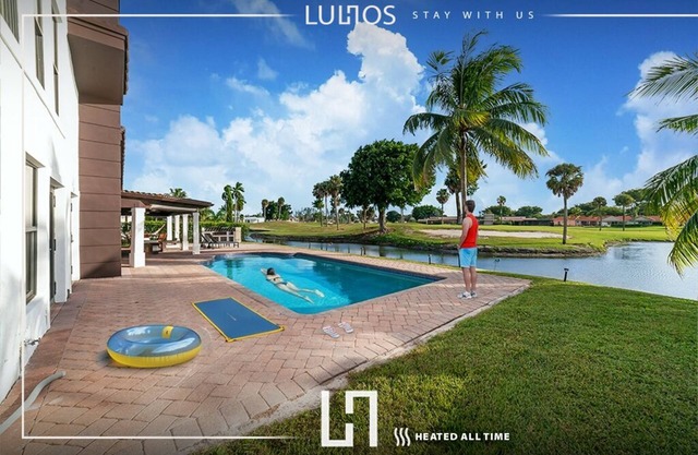 Miami Luxe: 5BR Retreat w/ Pool & Golf Views