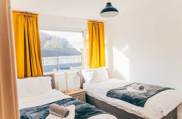 Mid -Long Stays for Professionals, Contractors & Travellers!