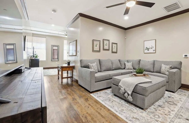 Midtown Loft 301 on Main St DT Visalia