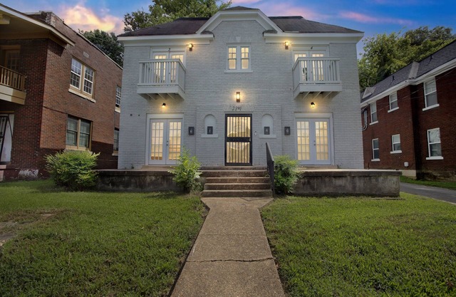 Midtown Marvel - 1br Oasis By Overton Park 1 Bedroom Apts by Redawning