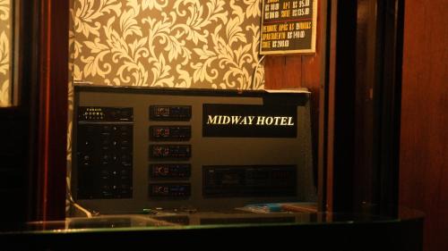 Midway Hotel