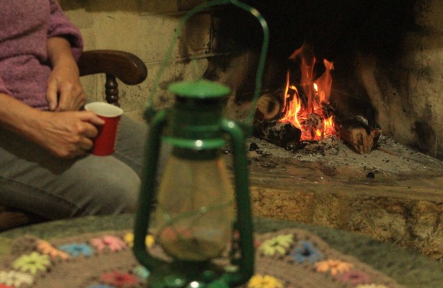 Minath Manor House: indoor fireplace and holistic profile