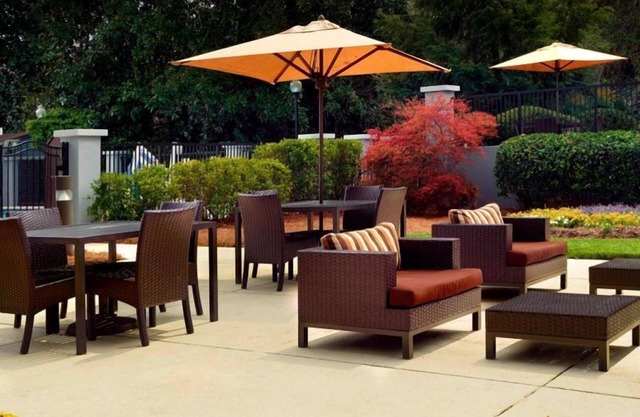 Minutes Away from World of Coca-Cola! Pets Allowed, Seasonal Pool, Parking!