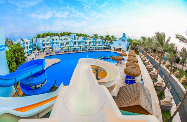 Mirage Bay Resort & Aqua Park Lilly Land