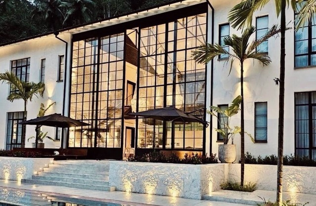 Miss Ceylon Unawatuna