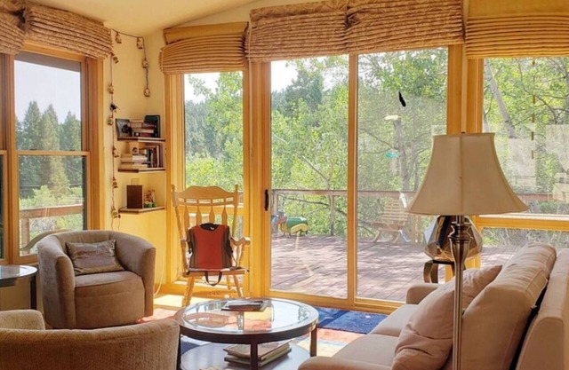 Mission Meadows · Private Mountain Retreat, Wildlife, Serenity