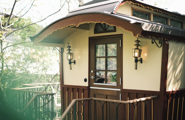 Casa móvil 'Camping Passeier Glamping Rubinia' con vistas a la montaña, piscina comunitaria y Wi-Fi