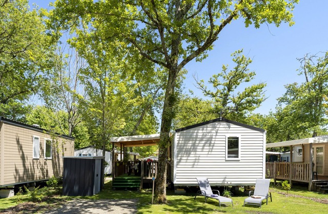 Mobilhome Sauvage' con terraza privada, Wi-Fi y aire acondicionado