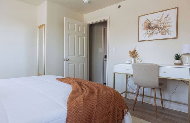 Modern 1 Bed Apartment in Johnson City