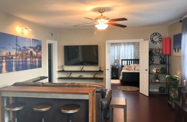 Moderno 2/1 apto cerca de Midtown Miami y South Beach