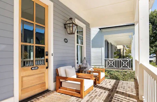 ***** MODERN 2 Bed/2 Bath Cottage in SERENBE
